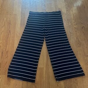 Chico's Black and White Striped Traveler’s Wide Leg Pants Chicos size 3